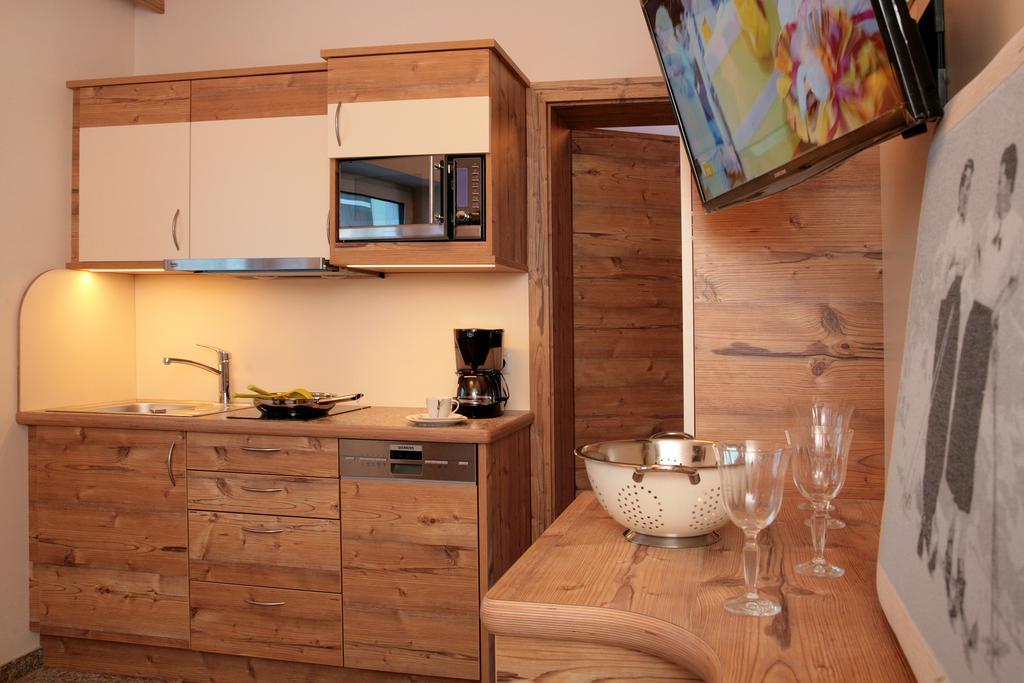 Intown Apartment Schmiede Σάαλμπαχ-Χίντεργκλεμ Εξωτερικό φωτογραφία