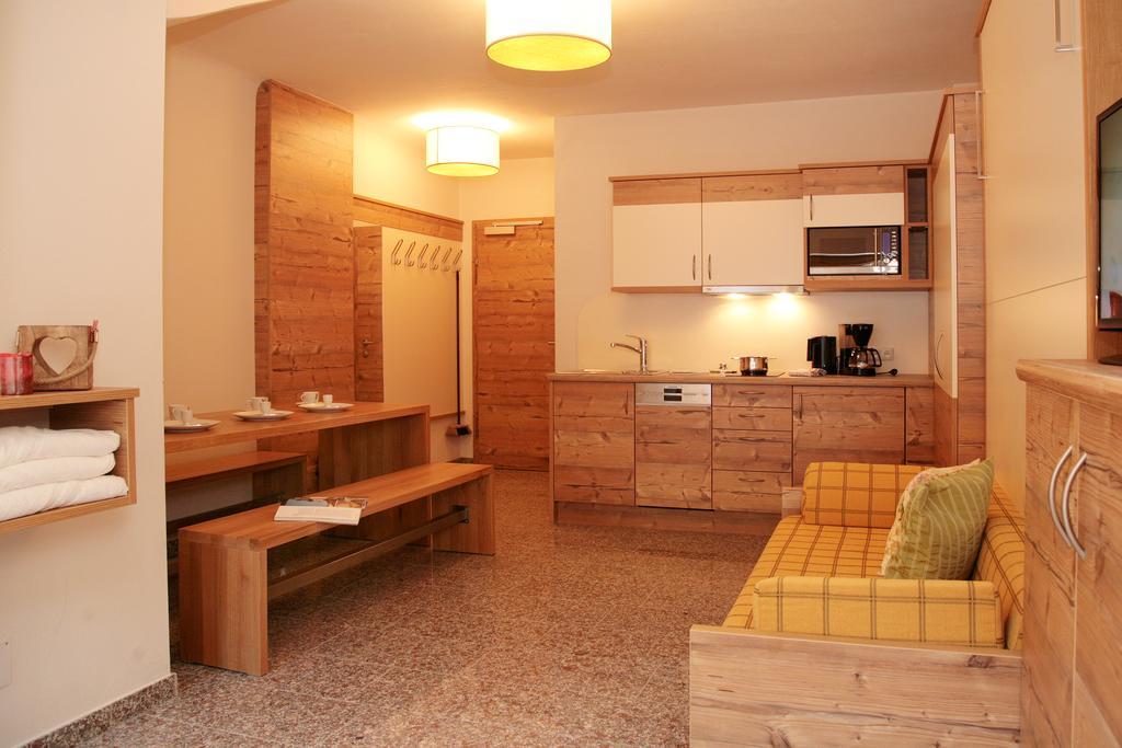 Intown Apartment Schmiede Σάαλμπαχ-Χίντεργκλεμ Εξωτερικό φωτογραφία
