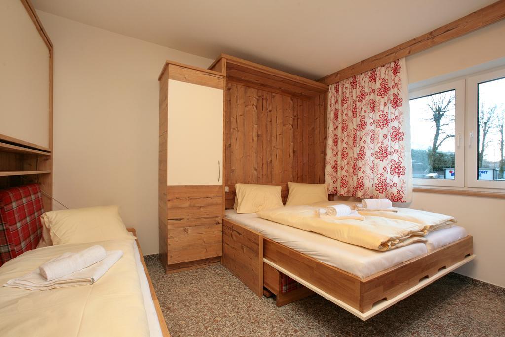 Intown Apartment Schmiede Σάαλμπαχ-Χίντεργκλεμ Εξωτερικό φωτογραφία